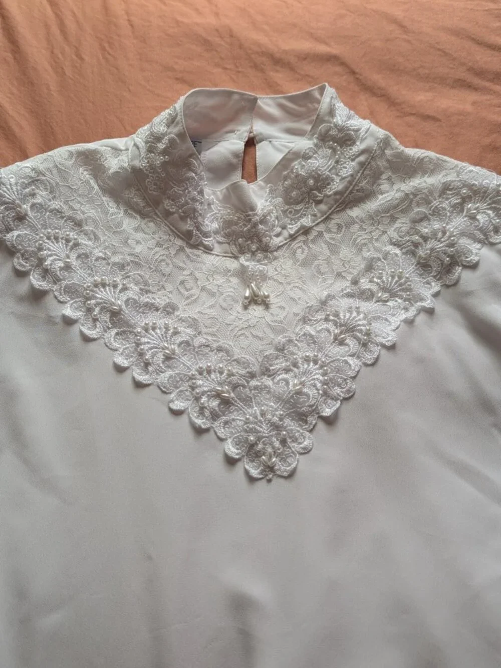 Ship N Shore women's white beaded blouse 18W